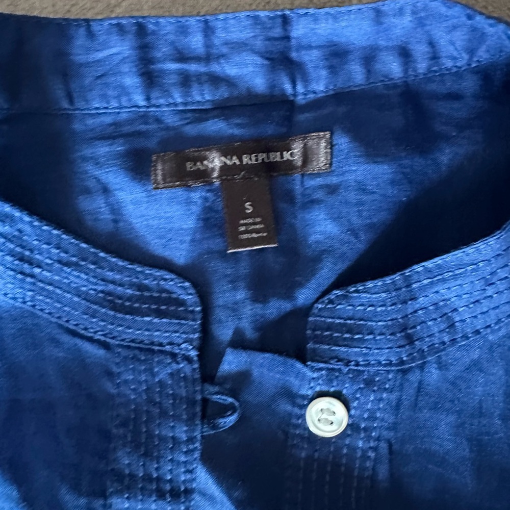 Banana Republic blue linen blouse - Picture 4 of 8